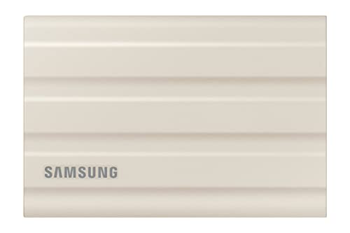 Samsung Portable SSD T7 Shield, 2 TB, USB 3.2 Gen.2, 1.050 MB/s Lesen, 1.000 MB/s Schreiben, Robuste externe Festplatte Outdoor für Mac, PC und Smartphone, Beige, MU-PE2T0K/EU