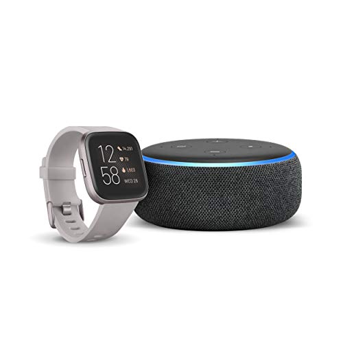 Fitbit Versa 2 - Gesundheits- und Fitness-Smartwatch Steingrau/Nebelgrau + Echo Dot (3. Gen.) Intelligenter Lautsprecher mit Alexa, Anthrazit Stoff