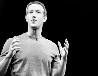 #DeleteFacebook | Aktie bricht 20%: Verliert Zuckerberg gerade sein Imperium?