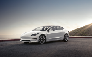 Tesla Model 3: Reichweite, Preis, Vorbestellungszahl und mehr