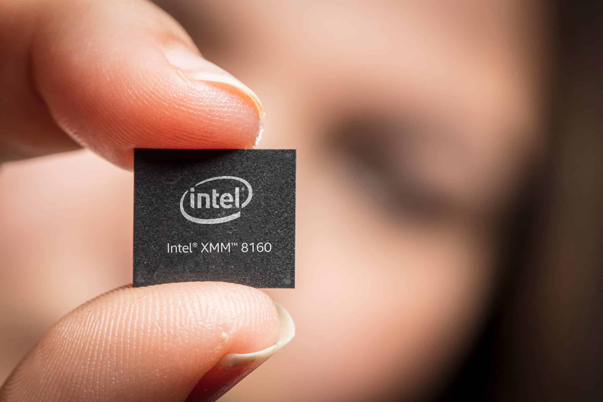 The Intel XMM 8160 5G modem will offer very clear improvements in power, size and scalability in a package that will be smaller than a U.S. penny. It will be released in the second half of 2019, and it will support the new standard for 5G New Radio (NR) standalone (SA) and non-standalone (NSA) modes as well as 4G, 3G and 2G legacy radios in a single chipset. (Credit: Intel Corporation)