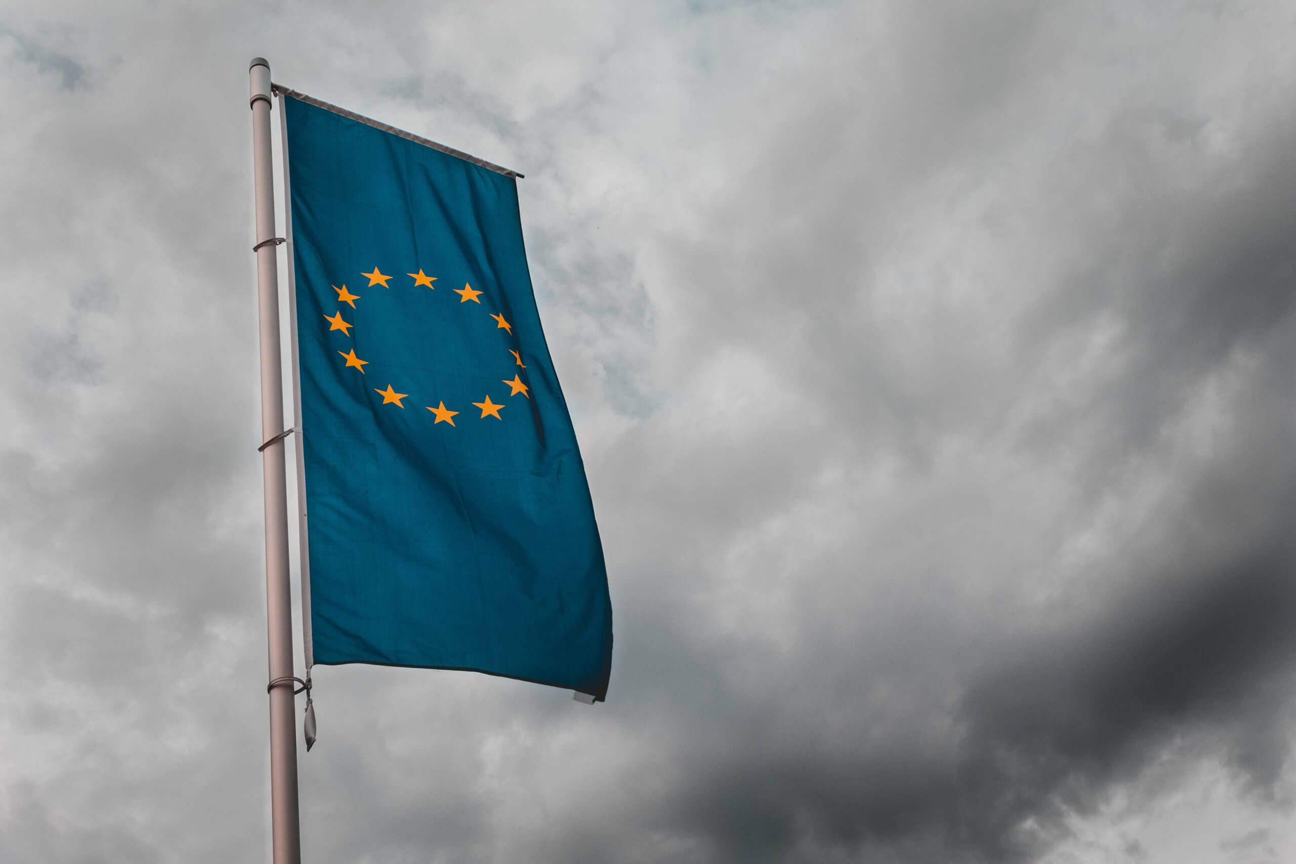 Flagge der EU - Symbolbild