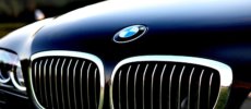 iPhone 15: Apple Pay und BMW Wireless Charging vertragen sich nicht